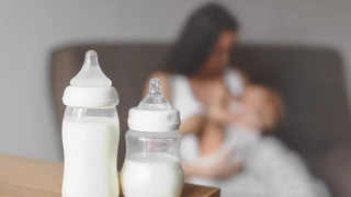 Baby Feeding Schedule: How Much Should a Newborn Eat?