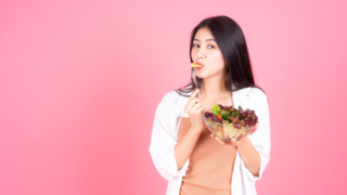 Are Detox Diets Helpful or Harmful When Trying to Conceive?
