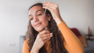 Managing Oily Skin Changes During Pregnancy: What's Normal, What's Not, and What Helps