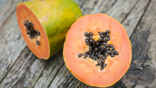 Eating Papaya During Pregnancy: Safe or Unsafe?