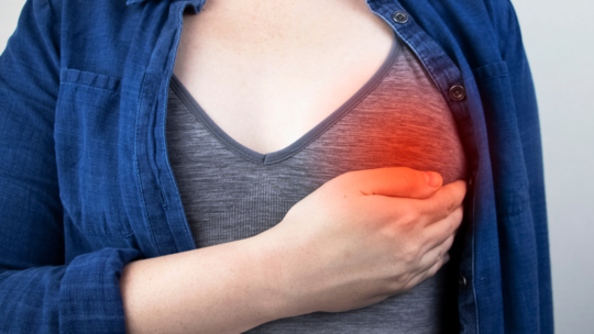 Signs That Engorgement Could Lead to Mastitis