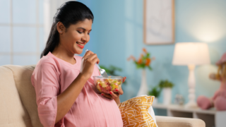 The Truth About “Eating for Two” During Pregnancy