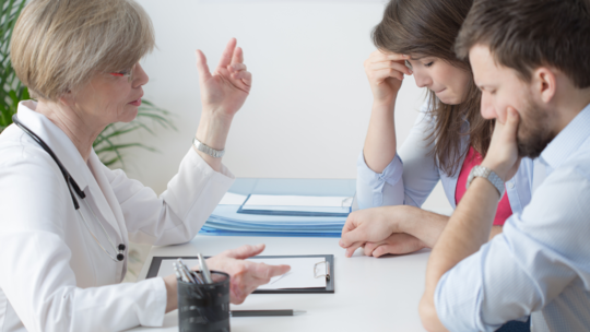 Understanding Female Infertility: Symptoms, Causes, and Natural Ways to Deal With It