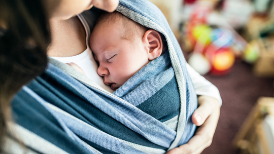 Is Babywearing Safe for Newborns in Hot Indian Weather?