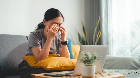 Early Pregnancy Eye Strain and Visual Fatigue