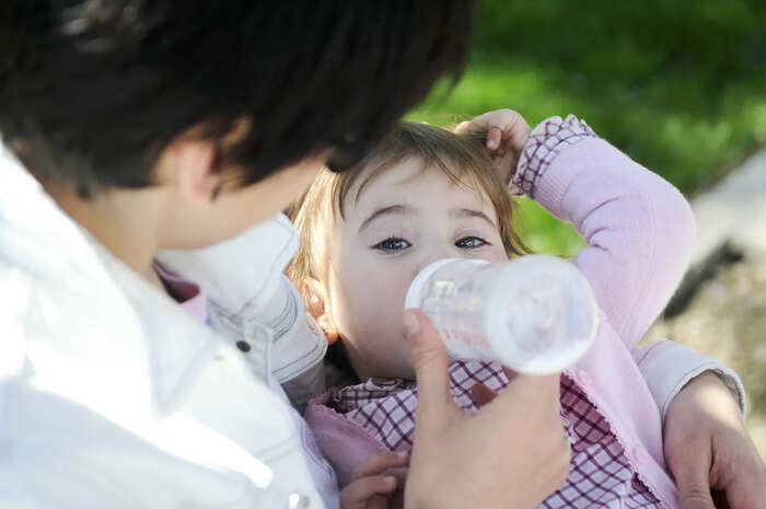 can breastfeeding moms donate blood?