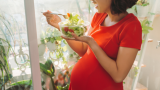 How to Reduce Inflammation With an Anti-Inflammatory Diet During Pregnancy