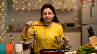 Traditional Pregnancy Diets Around the World: Surprising Foods Expecting Mothers Eat