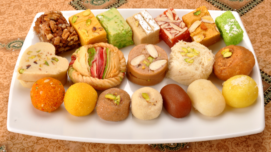Is It Safe to Eat Sweets During Pregnancy?