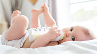 How to Keep Baby Feeding Bottles Germ-Free During the Monsoon