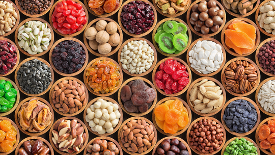 Top 10 Dry Fruits to Include in Your Pregnancy Diet