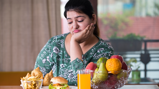Foods to Avoid in Early Pregnancy: What Every Expecting Mother Should Know