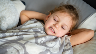 Why Do Toddlers Grind Their Teeth? Causes, Signs, and When to See a Doctor
