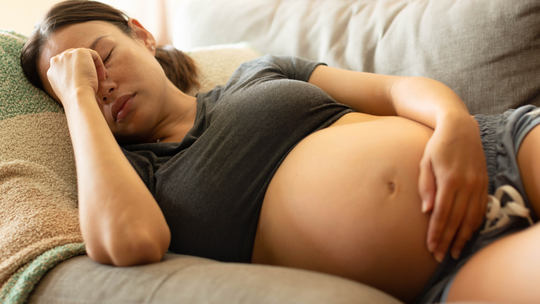 How to Sleep Comfortably With a Big Pregnant Belly