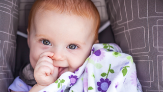 Thumb Sucking in Babies: When Should Parents Stop It?