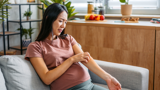 Eczema During Pregnancy: Causes, Symptoms, and Safe Treatment Options
