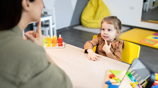When to See a Speech Therapist For Your Toddler