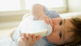 How Much Milk Does Your Baby Need from Birth to 12 Months?