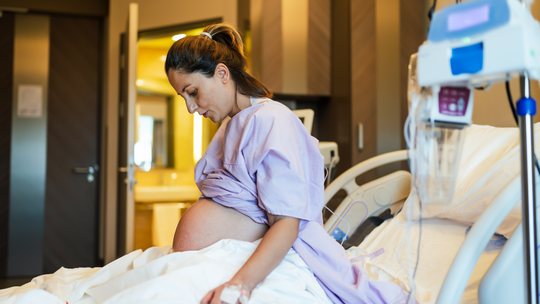 Entonox During Labour: How Gas and Air Help With Pain Relief