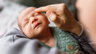 8 Things You Should Never Do to an Infant