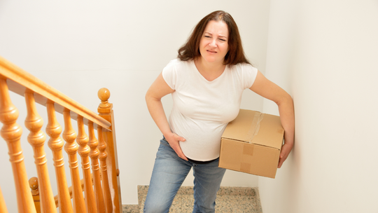 Is It Safe to Lift Heavy Objects During Pregnancy?