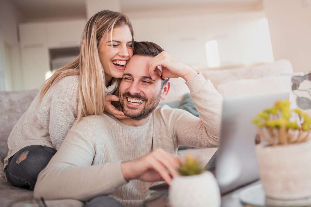 couple attending online support groups